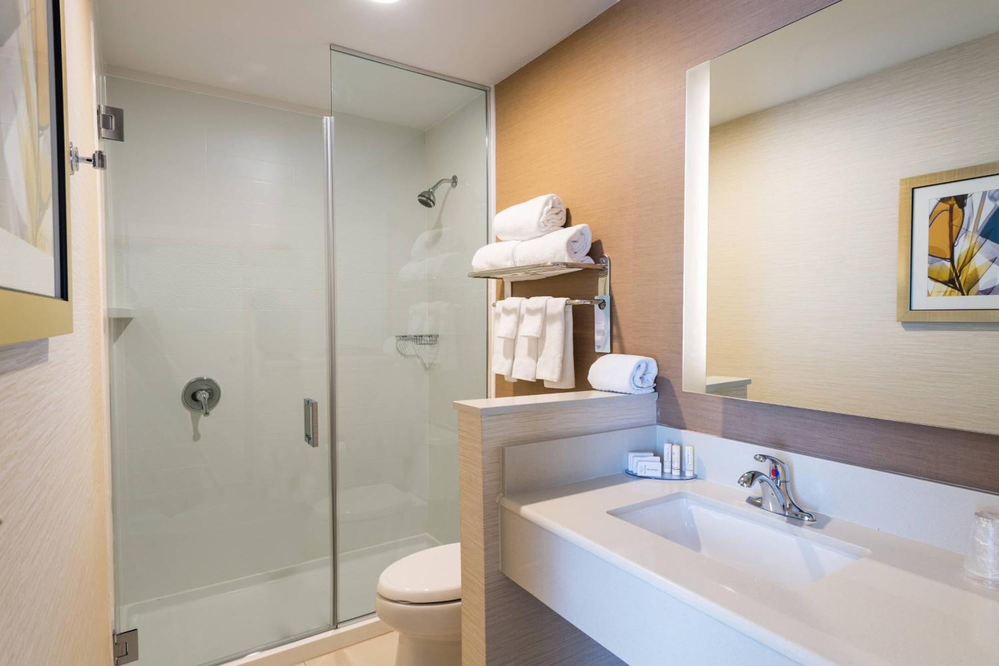 Fairfield By Marriott Inn & Suites Uncasville Mohegan Sun Area Dış mekan fotoğraf